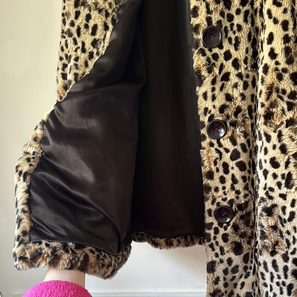 Leopard Print Faux Fur Coat - Picture 4 of 4